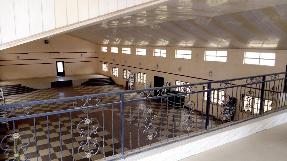 De Lawrence Hall Adeun. photo 4
